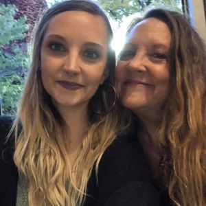 Meet your Posher, Nora